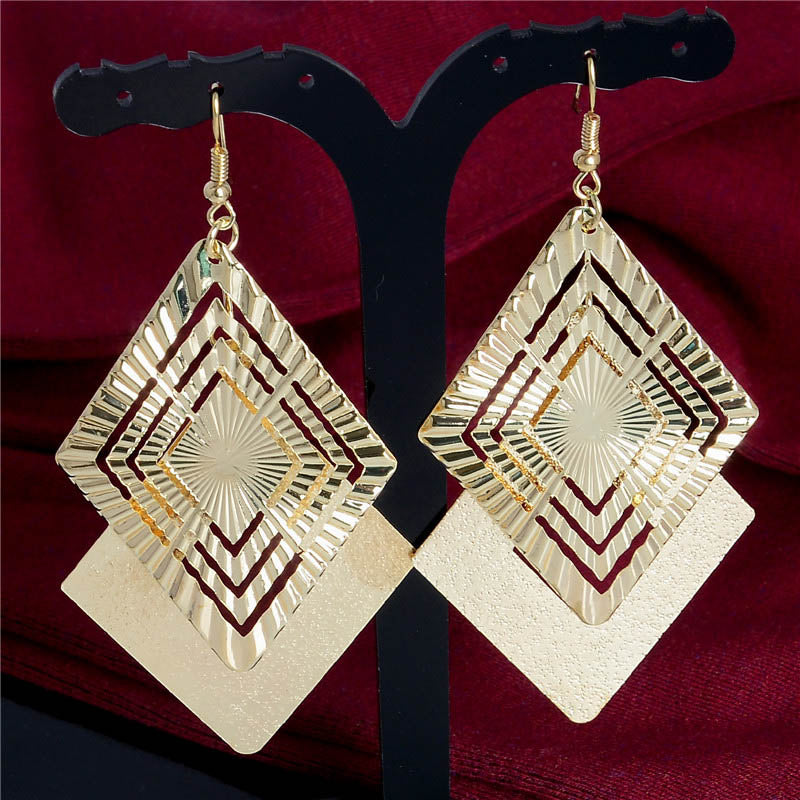 High Quality Brand Designer Fashion Big Gemotric Drop Earrings Jewelry for Women Gold Color Charm Gemotric Earrings