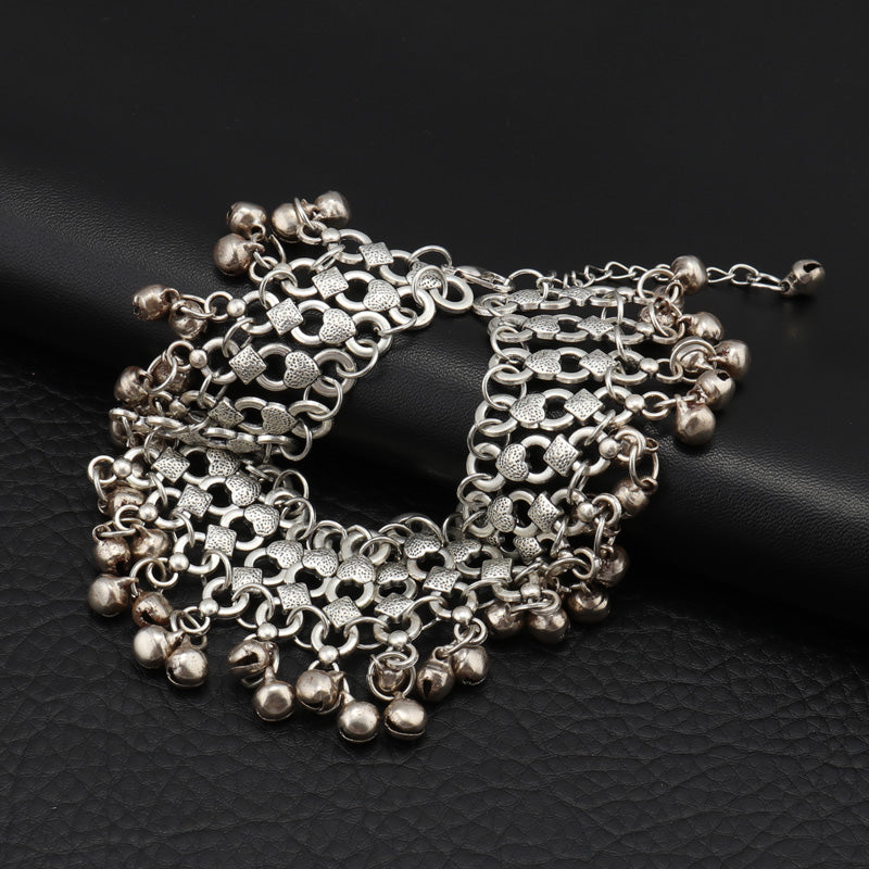 Tenande Punk Metal Chunky Chain Bell Anklets for Women Statement Bell Tassel Leg Bracelets for Women Beach Sandals Foot Jewelry