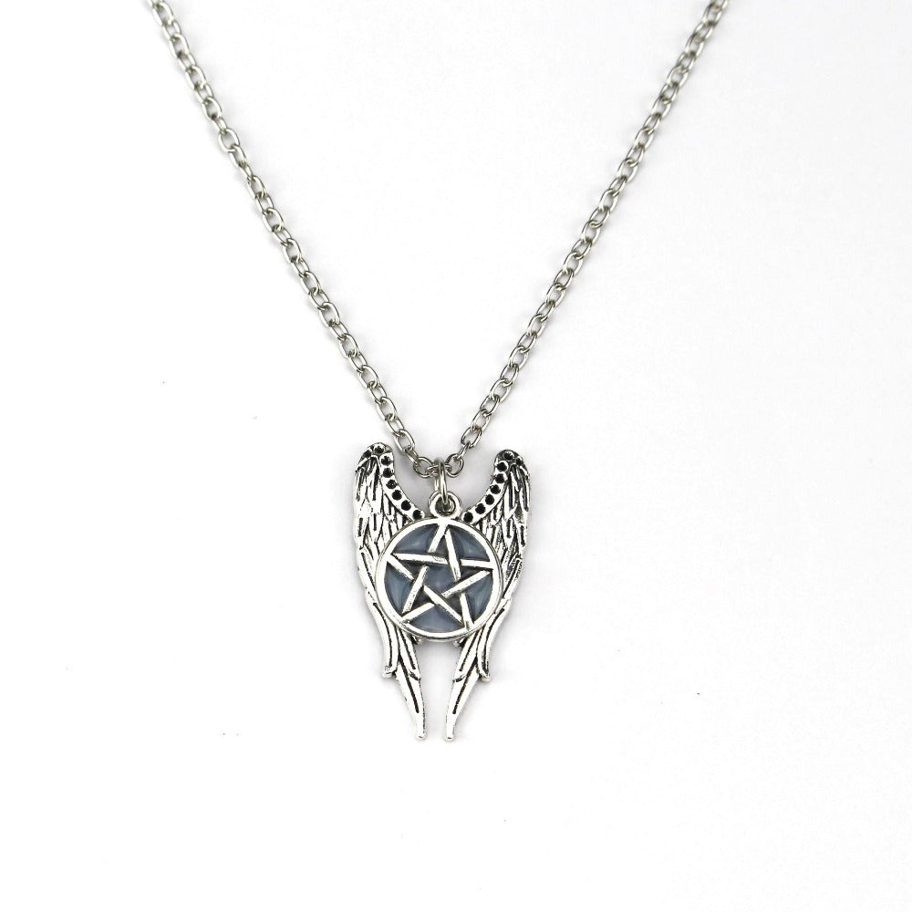 Vintage Glowing In The Dark Antique Pentagram Star Angel Wing Pendant Necklace For Women Men Supernatural Movie Luminous Jewelry