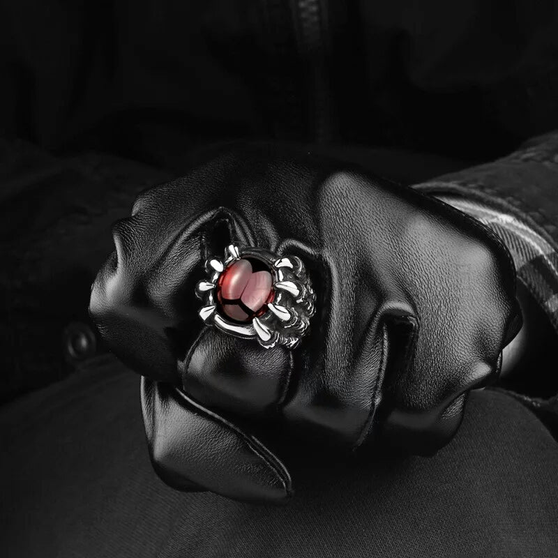 Fashion Stainless Steel Skull Rings Women Ring Silvery Ring Man's Popular Punk Red Jewelry Claw Finger Circle R-128