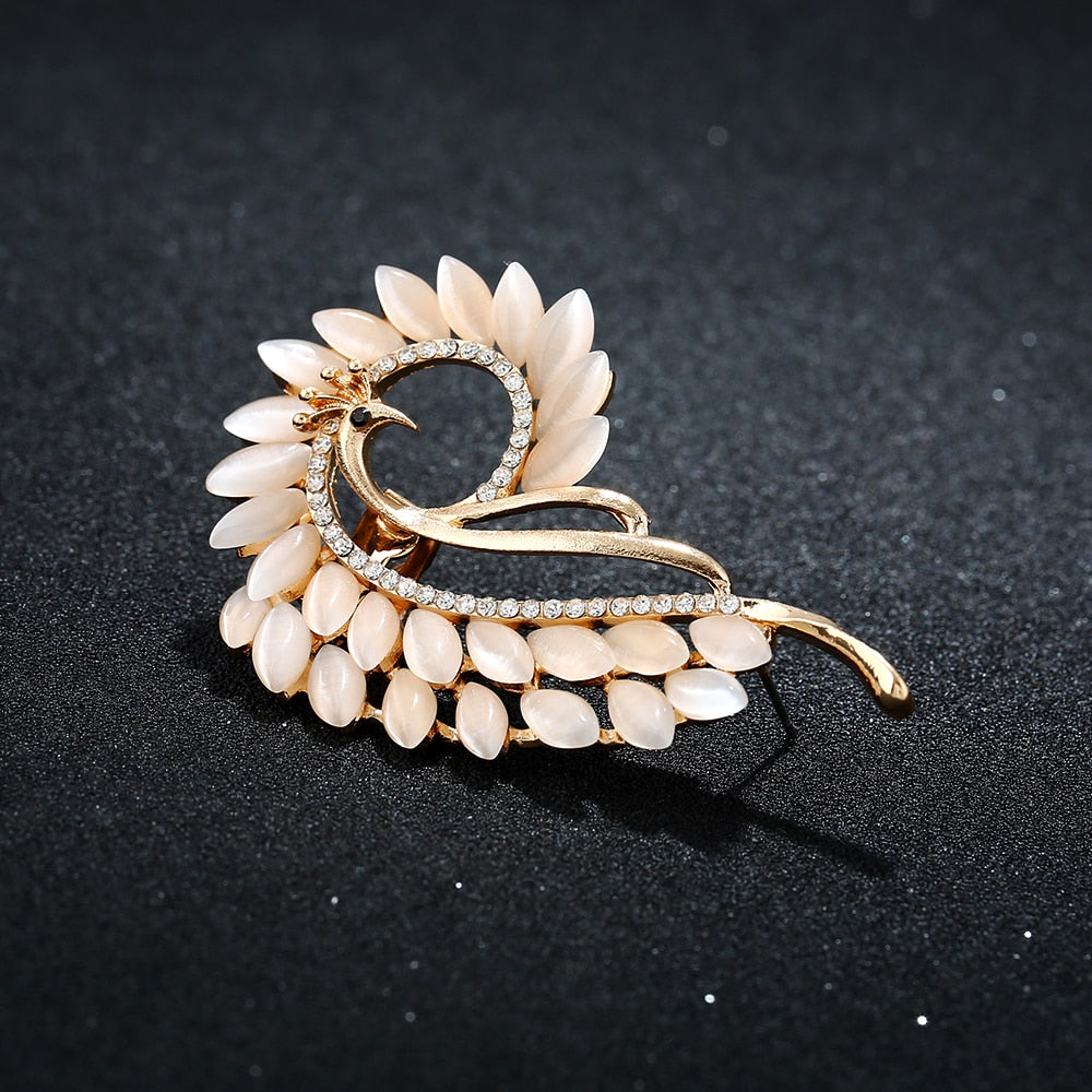 Fashion Left Right Peacock Crystal Ear Cuff Opal Piercing Jewelry Women Best Friend Gift Gold Silver Plated Clip Earrings