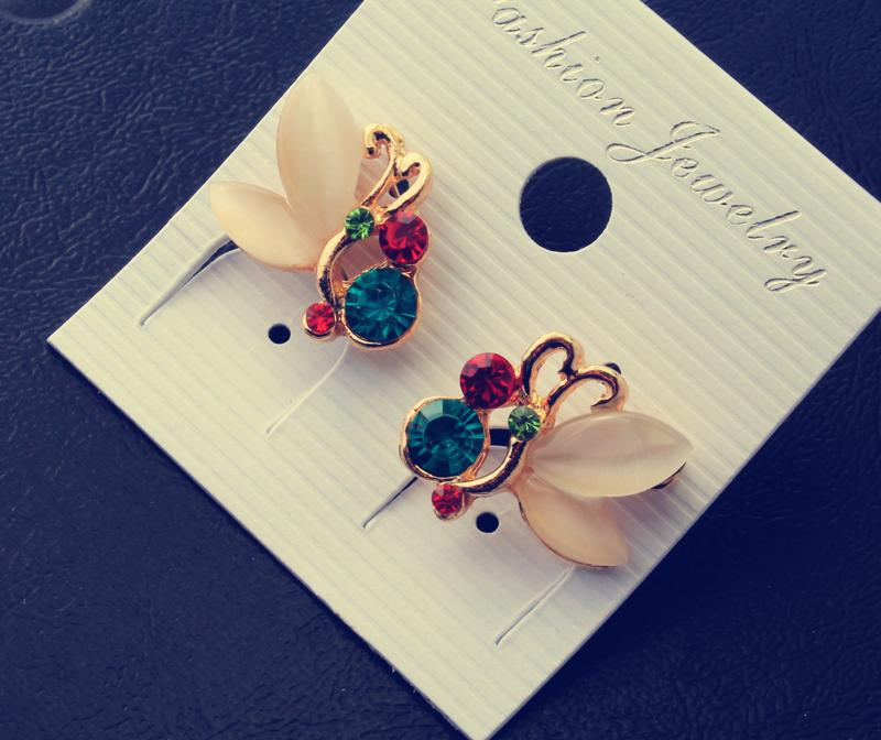 Multicolour Rhinestone Crystals Opal Butterfly Clip Earrings For Women Female Jewelry No Hole Ear Clips Earring Brincos ear cuff
