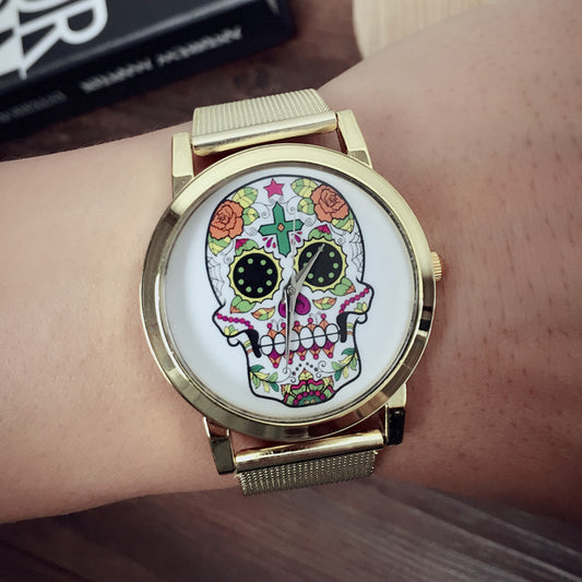 Women Dress Quartz Watches Fashion Rhinestone Golden Mesh Band Watch Woman No Scale Flower Skull Watch relogio feminino