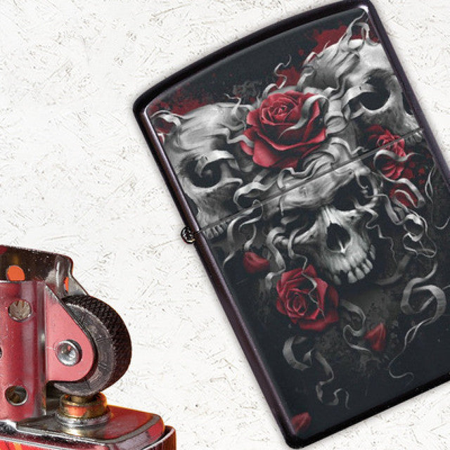 Windproof Lighter Metal Fashion Exquisite Skull Figure Grinding Wheel Lighter Cigarette Accessories