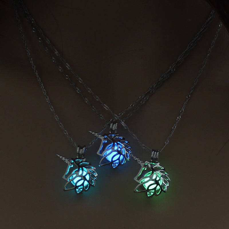 Glow in the Dark necklace LOL Hecarim Unicorn Horse silver Chain Jewelry