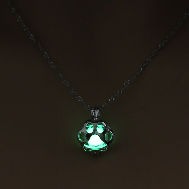 KogMaw Glow in the Dark necklace LOL KogMaw Dog Paw silver Chain Jewelry