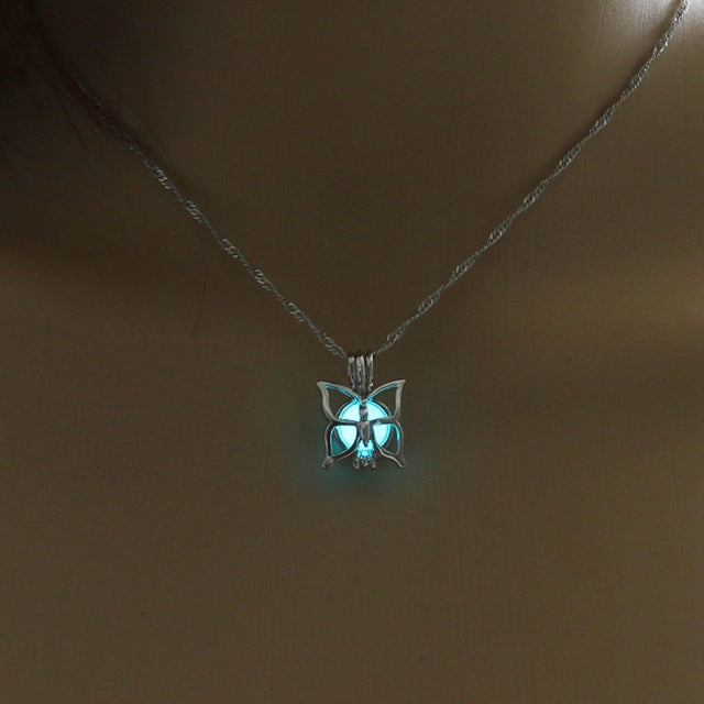 Butterfly Necklace Glow in the Dark 3 Colors Luminous Jewelry Charm Choker