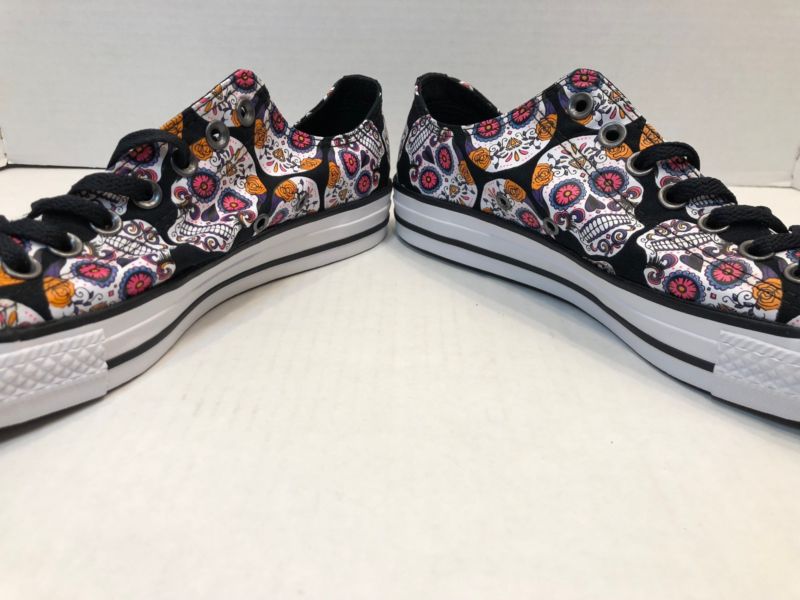 NEW Converse Chuck Taylor All Star Sugar Skulls Coco Dia De Los muertos M 9 W 11