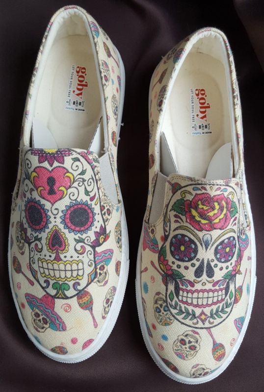 NEW GOBY SUGAR SKULL FLORAL SLIP-ON SNEAKER TENNIS SHOES BEIGE