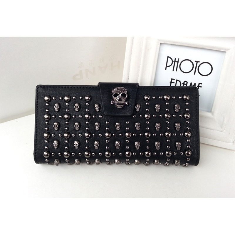 Women's Skull Rivet Long Zippy Purse Card Holder Leather Clutch Steampunk Wallet