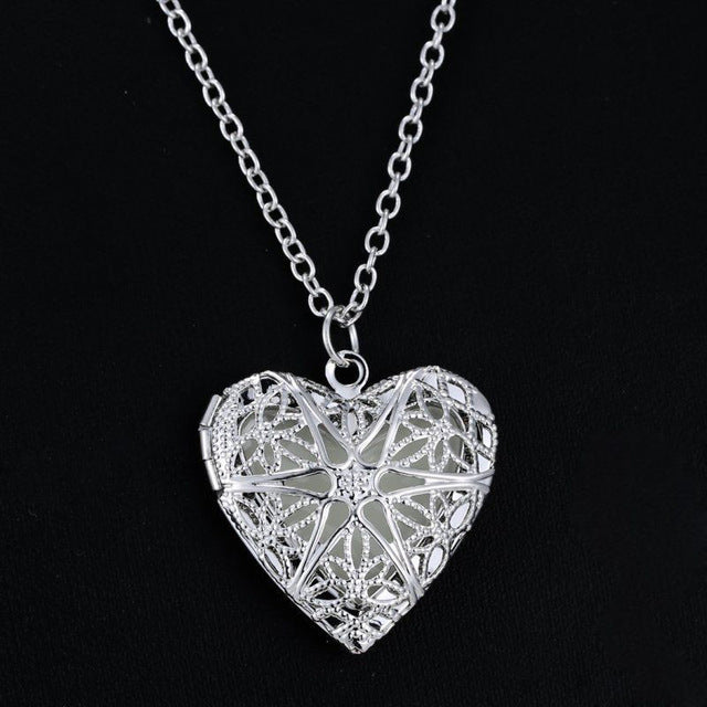 Fashion Drop Pendant Luminous Glow In The Dark Locket Necklace Jewelry Gifts Heart love for Women Lady