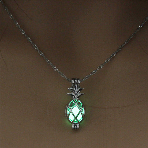 Luminous Horse Skull Pineapple Rose Necklace Pendant Hollow Long Silver Chain Link Pendants Sweater Necklace