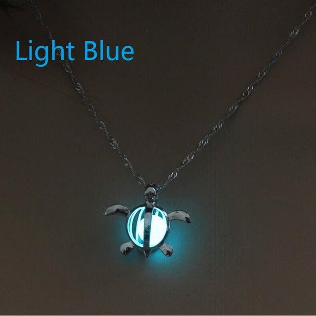 Simple Small Turtle Luminous Pendant Necklace Cute Women Accessories Glowing in the Dark Lovers/Friends Gift Jewelry