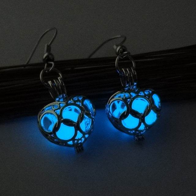 Fashion Light Hollow Heart Glow In The Dark Earrings Stud Earrings For Women Jewelry Accessories Fluorescence Glow Earring
