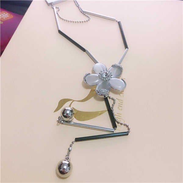 Luxury bohemia Accessories Zircon Snowflake Sweater chain Long Wild snow Necklace Dress Pendant Crystal Jewelry