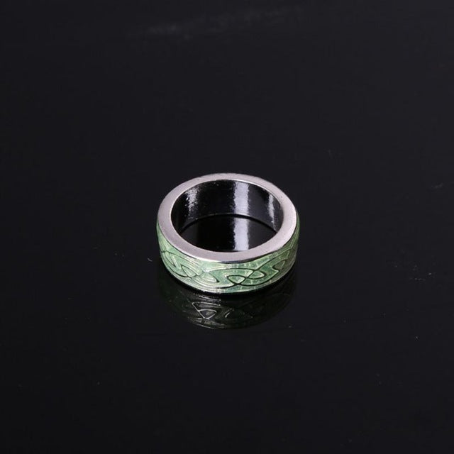 Retro Fashion Steampunk Rings Glow in the Dark For Women Luminous Ring Gift Jewelry