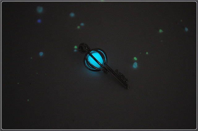 Creative hollow vintage Luminous key locket necklace glow in the dark necklace pendant glowing heart light up jewelry