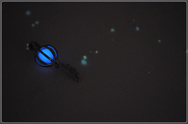 Creative hollow vintage Luminous key locket necklace glow in the dark necklace pendant glowing heart light up jewelry