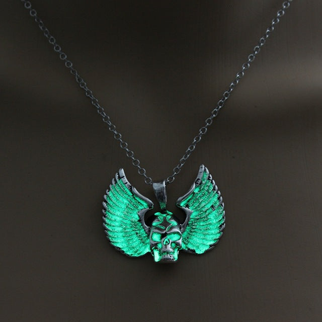 Punk Style Skull Pendant Necklace Luminous Jewelry Wings Necklace Glowing In The Dark For Women Gift Fashion 3 Colors