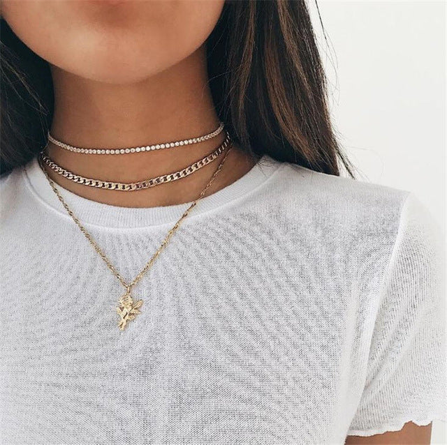 Vintage Bohemia Choker Necklace for Women Moon Elephant Chain Statement Necklace Pendant Fashion Jewelry Ethnic Collar