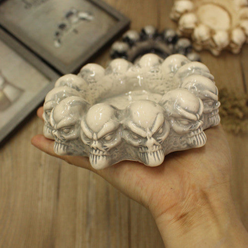 Retro Car Ashtrays Creative luck Skull Cigarettes Ash Trays Ashtray Home Car Decoration Home Furnishing decoration