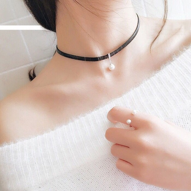 Jewelry trade clavicle short necklace pendant sweater chain men and women crystal dots multilayer beach accessory