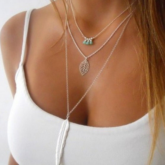 Jewelry trade clavicle short necklace pendant sweater chain men and women crystal dots multilayer beach accessory