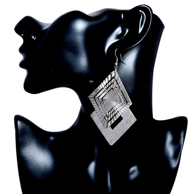 High Quality Brand Designer Fashion Big Gemotric Drop Earrings Jewelry for Women Gold Color Charm Gemotric Earrings