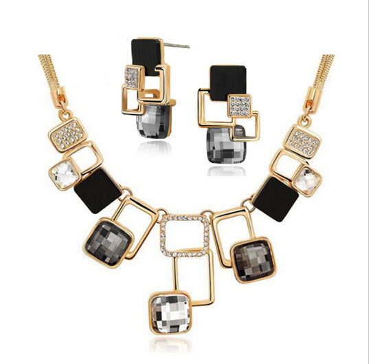 Luxury Crystals Square Jewelry Sets Geometric Earrings Square Pendant Snake Chain Necklace Jewelry Women Parure Bijoux