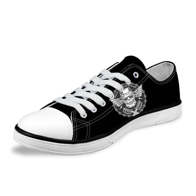 Skull Printing Men's Vulcanize Shoes Teenagers Punk Style Sneakers for Student Cool Canvas Shoes Lace-up Walking Shoe