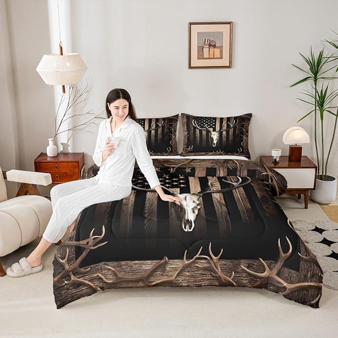 Deer Skull Comforter Set Full Size,American Flag Bedding Set 3Pcs,Hunting Animals Elk Antlers Quilt Set for Kids Boys Men Adult Room Decor,Rustic Cabin Wood Stripes Duvet Insert,Black Brown