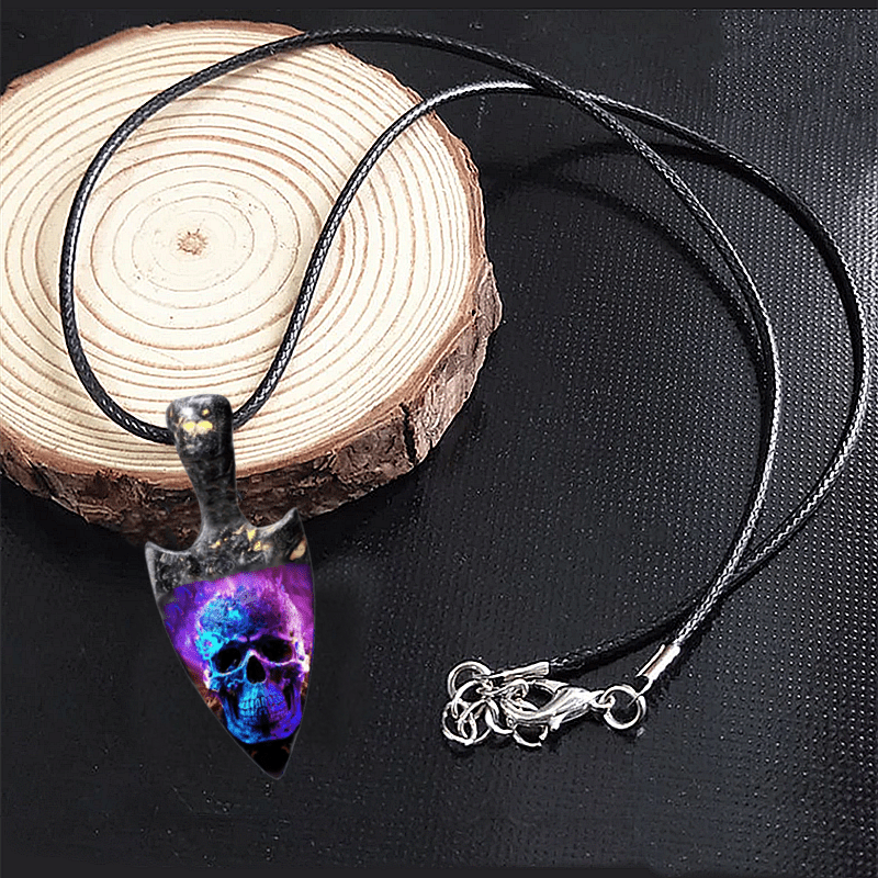 1PC Exquisite And Beautiful Skull Head Pendant Necklace Spear Head Necklace Skull Head Jewelry Men's Necklace Accessories Birthday Party Gifts For Friends And Lovers Jewelry Halloween Christmas Necklace Jewelry Gifts