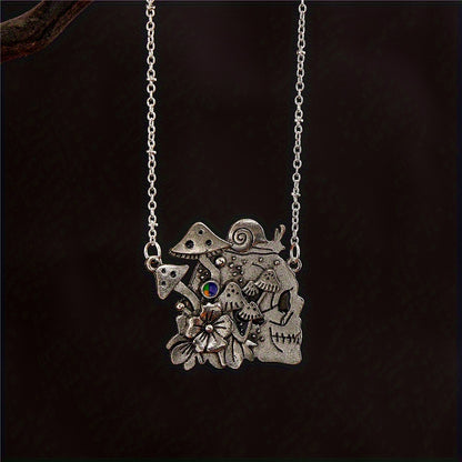 Vintage Mushroom Flower Skull Pattern Pendant Necklace For Women Personality Party Commemorative Gift