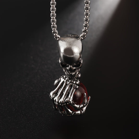 Retro Skull Claw Pendant Male Domineering Rock for Man Trendy Fashion Necklace Jewelry