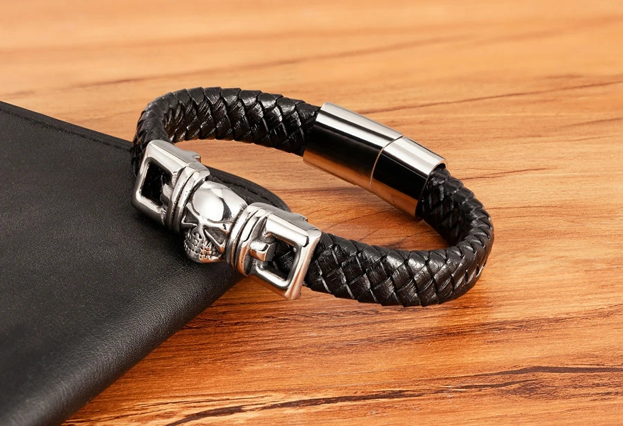 TYO Cool Style Men Leather Bracelets & Bangles Skull Owl Scorpion Snake Braided Wrap Stainless Steel Bracelets For Halloween