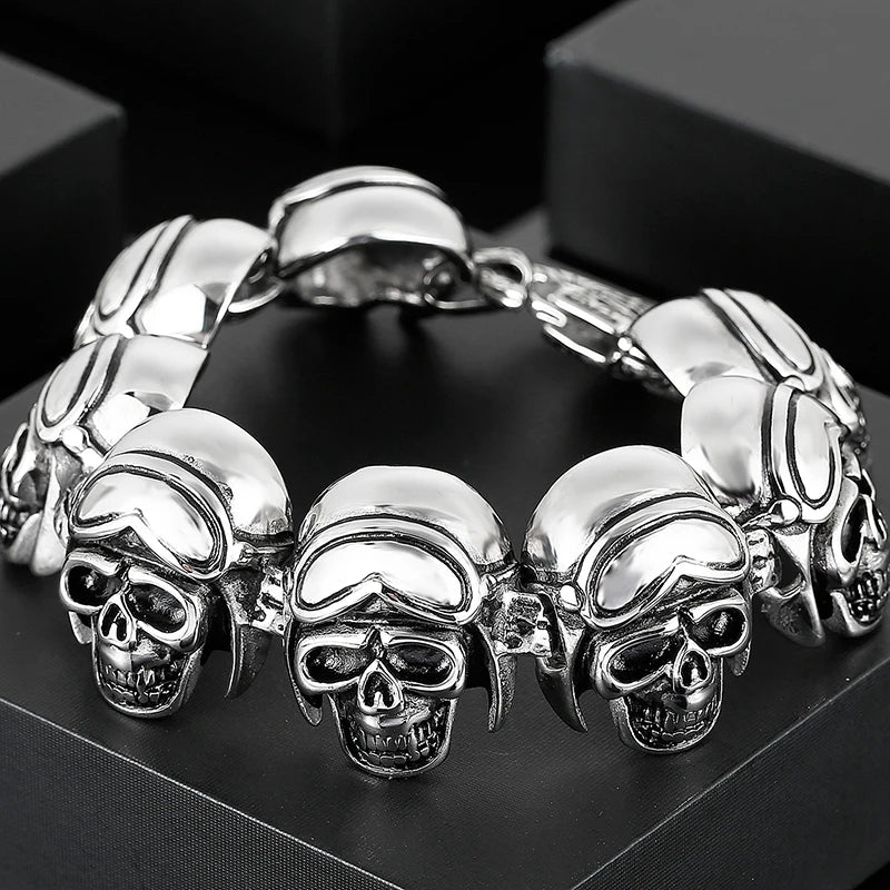 Steampunk Rock Skull Bracelets for Men In Titanium Stainless Steel Skeleton Mens Bracelet Man Bikers Jewelry Boys Birthday Gift