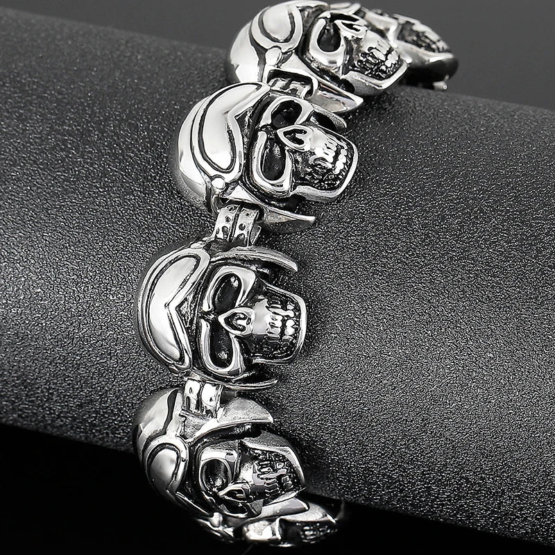 Steampunk Rock Skull Bracelets for Men In Titanium Stainless Steel Skeleton Mens Bracelet Man Bikers Jewelry Boys Birthday Gift