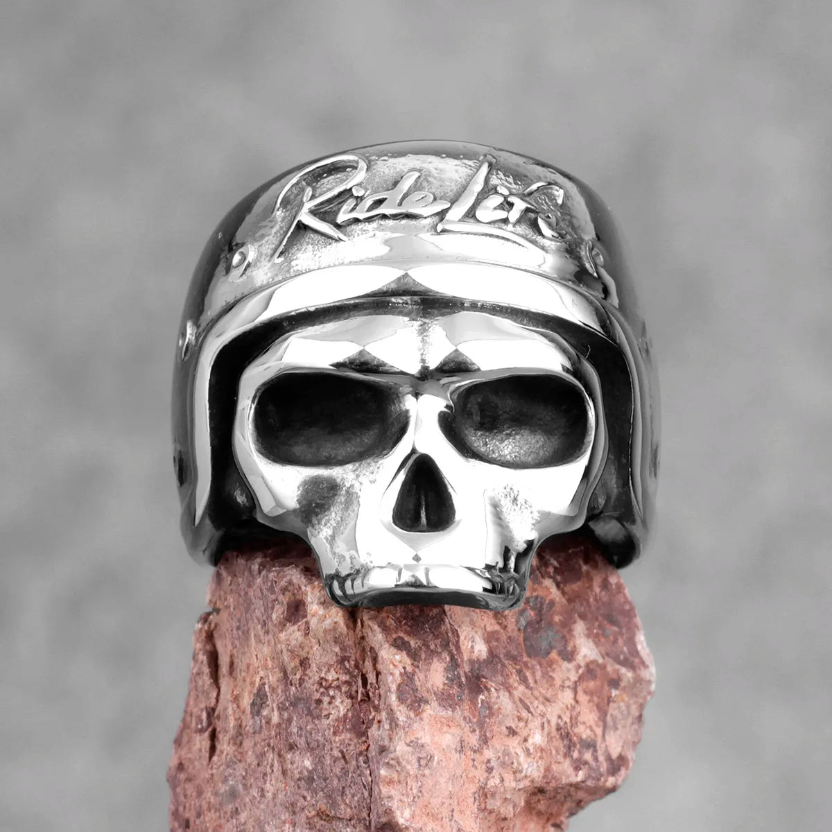 Rider Life Skull Biker Gothic Moto Men Rings Punk Hip Hop for Boyfriend Male Stainless Steel Jewelry Creativity Gift Wholesale