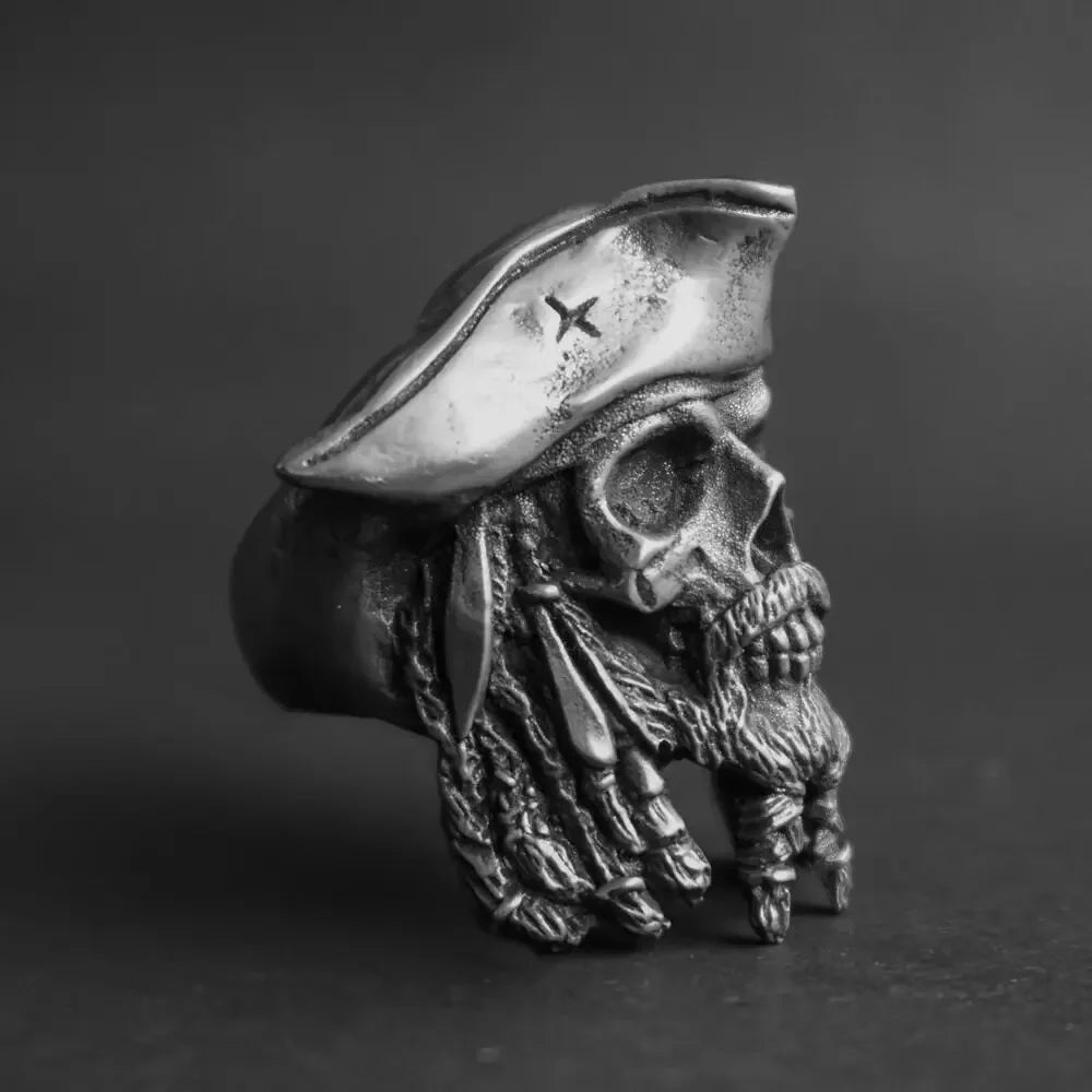 Retro Punk Gothic Pirate Captain Demon Skull Rings for Men Personality Scary and Funny Finger Jewelry Halloween Gifts