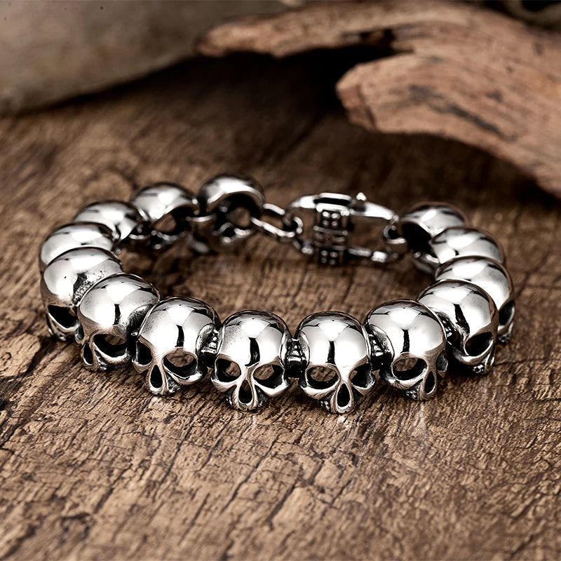 Male Minimalist Skull Bracelet Men And Women's Retro Punk Totem Stainless Steel Bangle Boy Creative glossy ghost head Hand chain