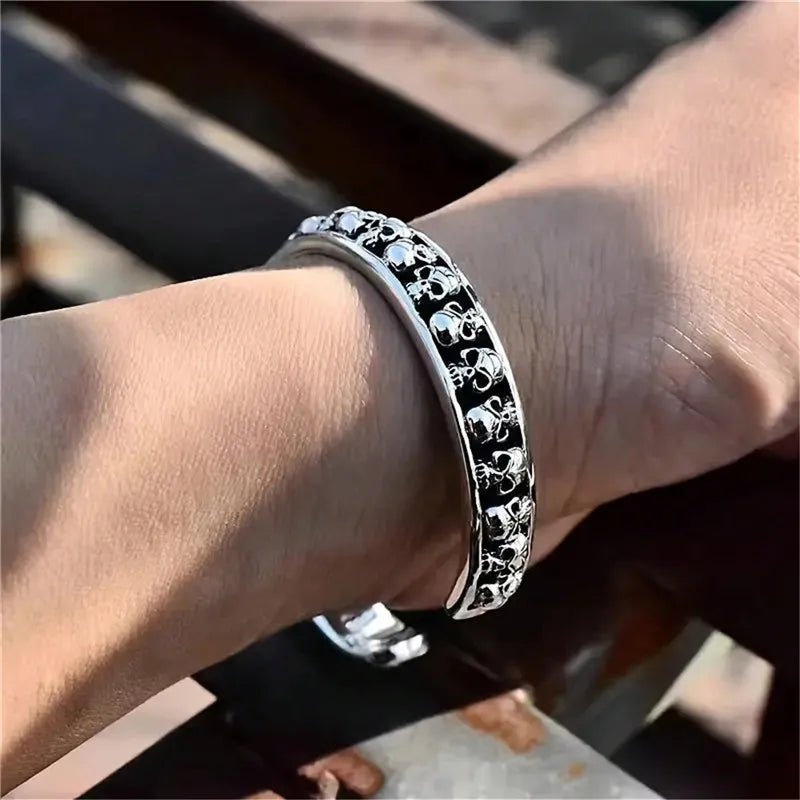 Fashionable Gothic style Skull Punk Bracelet Vintage Alloy Open Bracelet Handmade Jewelry Party Jewelry Gift