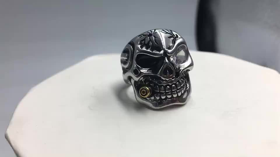 [Titanium Steel Skull Ring] Punk Style Titanium Steel Skull Ring - Glass Eye and Pipe Detail Single Ring