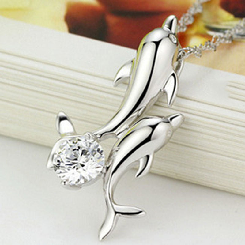 1 pc hot sale Exquisite Double Dolphin Necklace Fashion Silver Jewelry Plated Silver jewelry