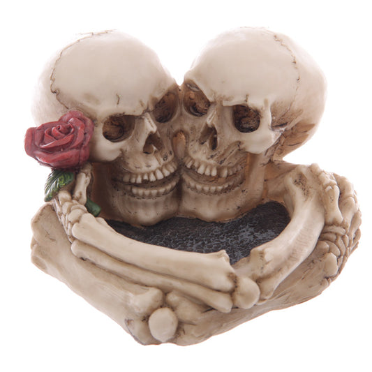 1Piece Love Never Dies Eternal Skeleton Couple With Rose Cigaretter Heart Ashtray Resin Figurine Skull