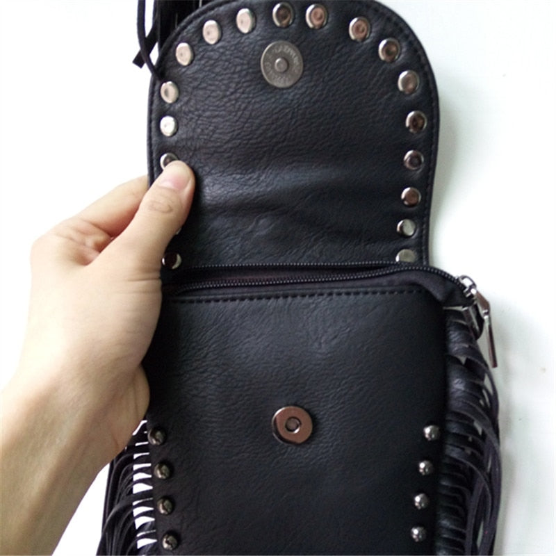women black tassel bag classic flap bag PU leather small shoulder crossbody bags for women Rivets Skull clutch handbag