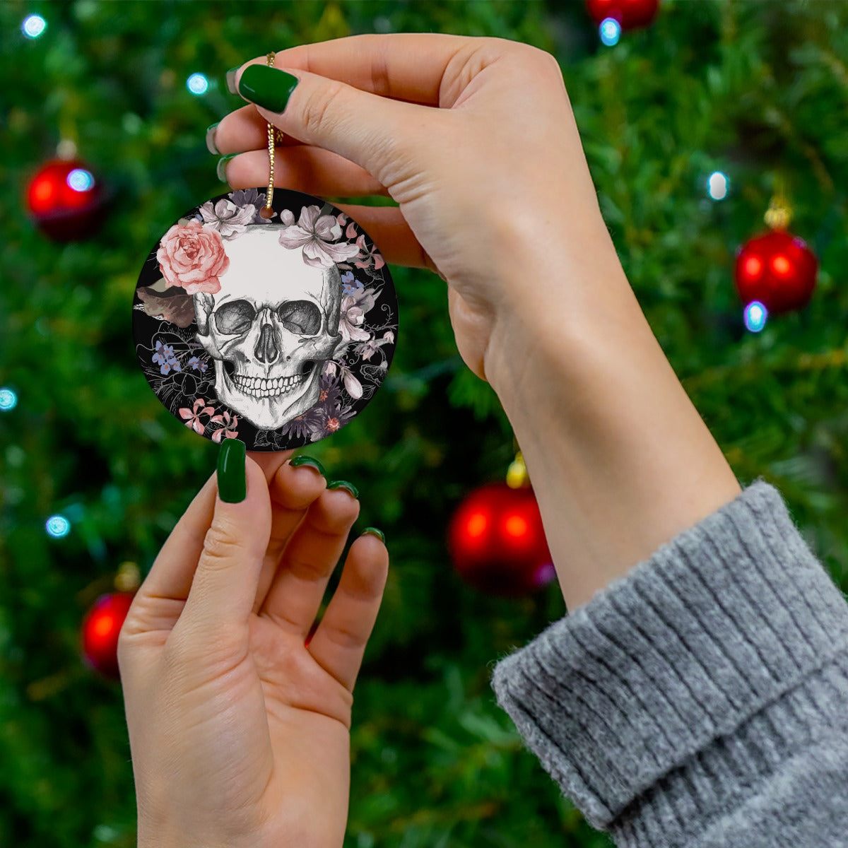 Floral skull Round Christmas Ceramic pendant, Skeleton skull ornament, skeleton christmas ornament