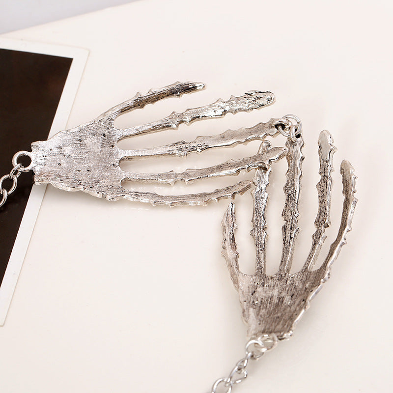 Fashion Halloween Jewelry Collares Vintage Punk Gothic Skull Bone Hand Claw Long Pendant Necklace Women Chains Accessories