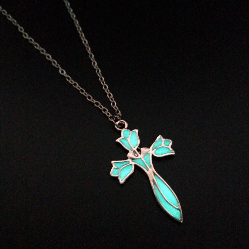 Glowing Cross Lotus Flower Luminous Chain Elves Princess Aragorn Arwen Evenstar Pendant Necklace Jewelry Glow in the Dark
