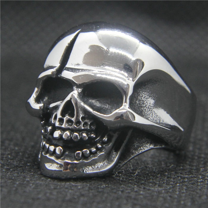 Cool Knife Wound Skull Ring 316L Stainless Steel