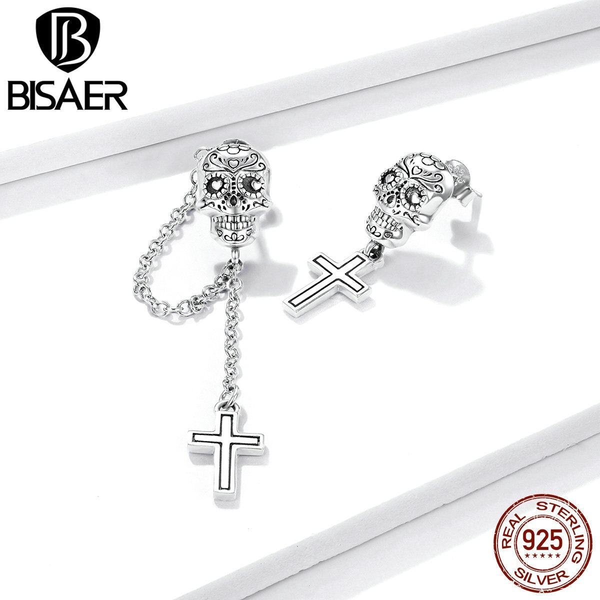 925 Sterling Silver Brincos Skull with Cross Stud Earrings